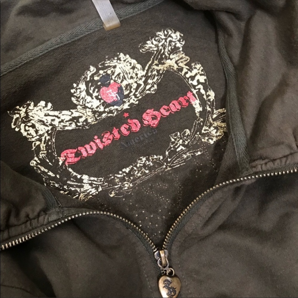 Twisted Heart Zipper Sweatshirt PEACE Size Medium - Picture 6 of 7